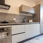 Daire Andreacosta Prestige - Self Check-in Novara