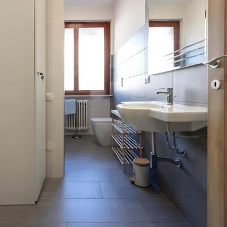 Andreacosta Prestige - Self Check-in Apartment Novara