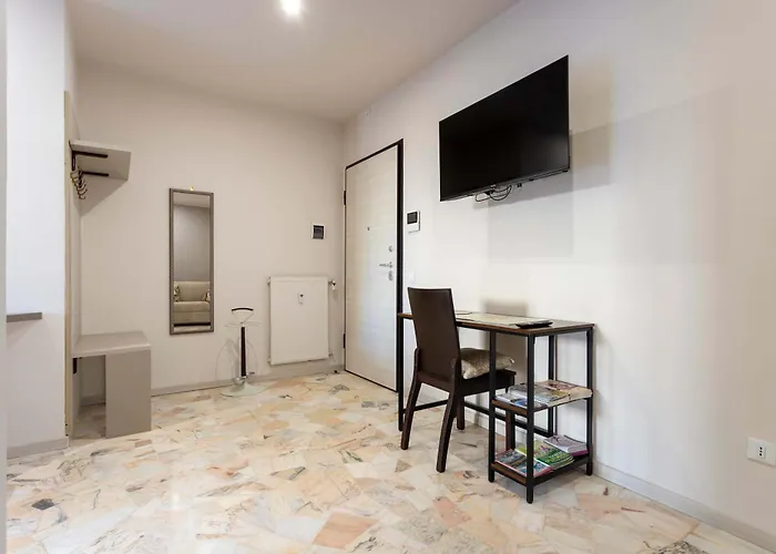 Apartment Andreacosta Prestige - Self Check-in Novara
