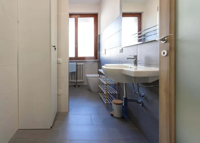 Andreacosta Prestige - Self Check-in Apartment Novara